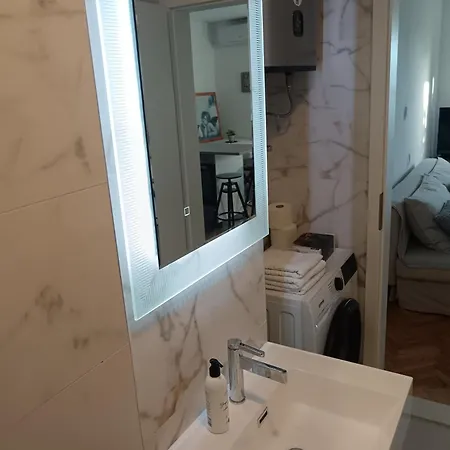 Lovelysuite Шибеник